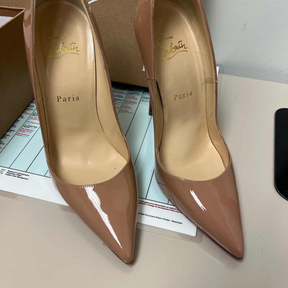 Christian Louboutin Nude So Kate size 38 Heels 120mm
